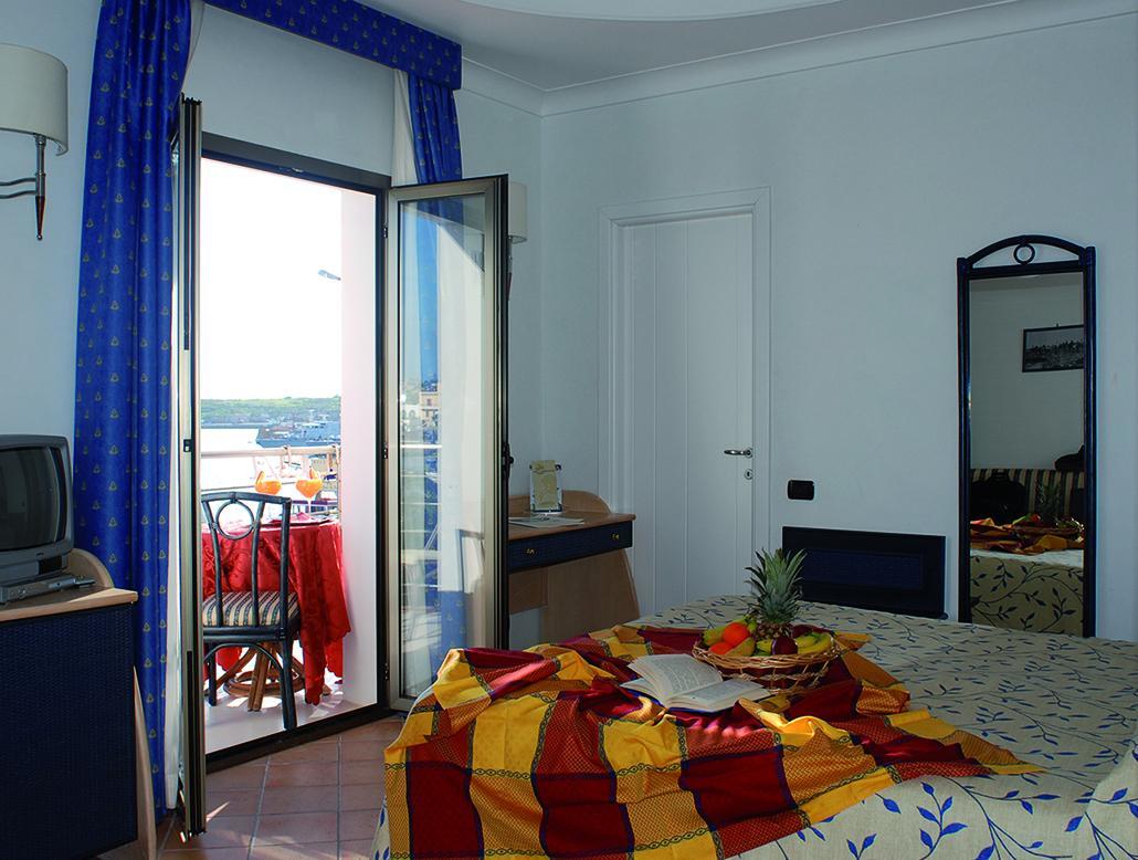 Hotel Paladini Di Francia LMP Exterior foto